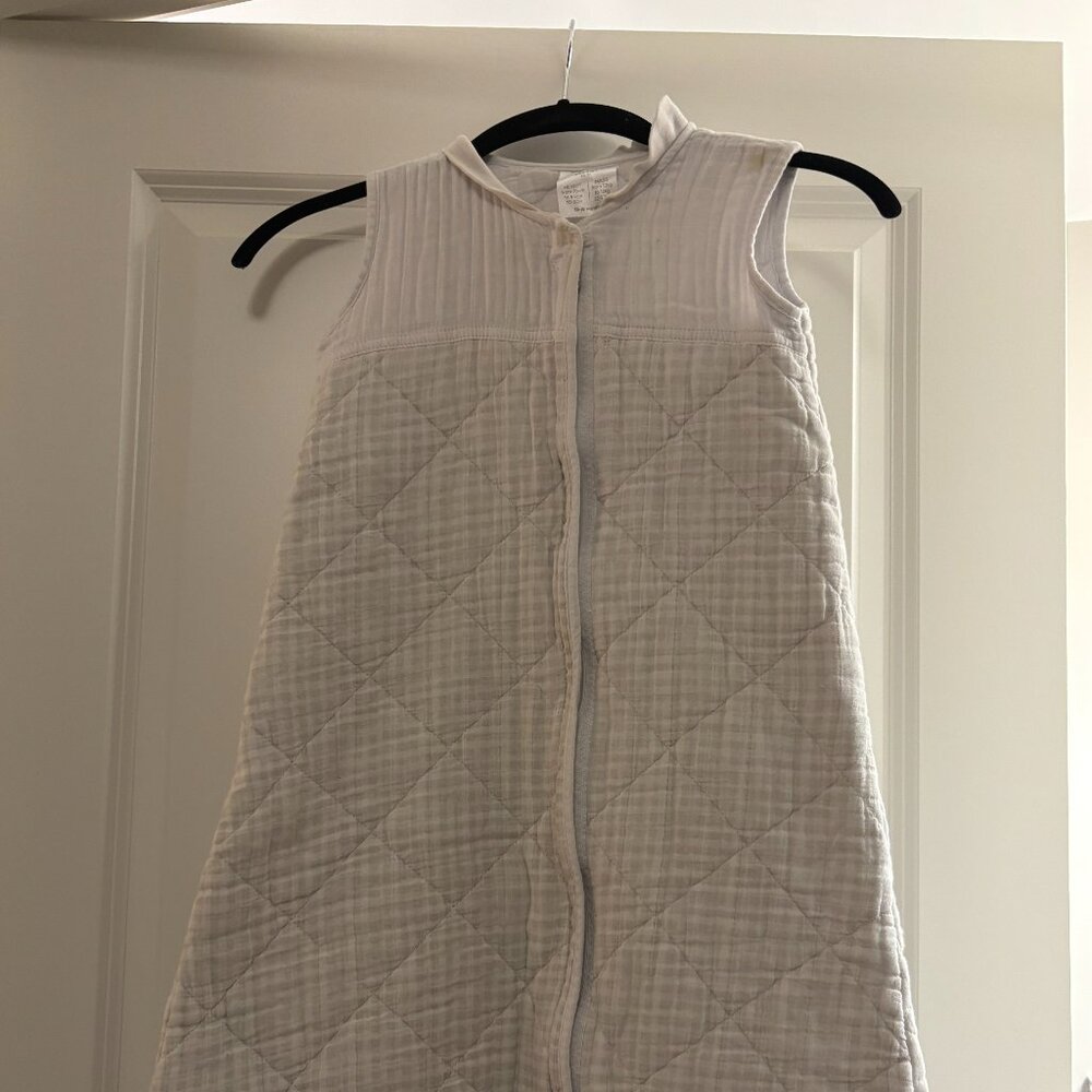 Little Unicorn quilted sleep sack (size L)